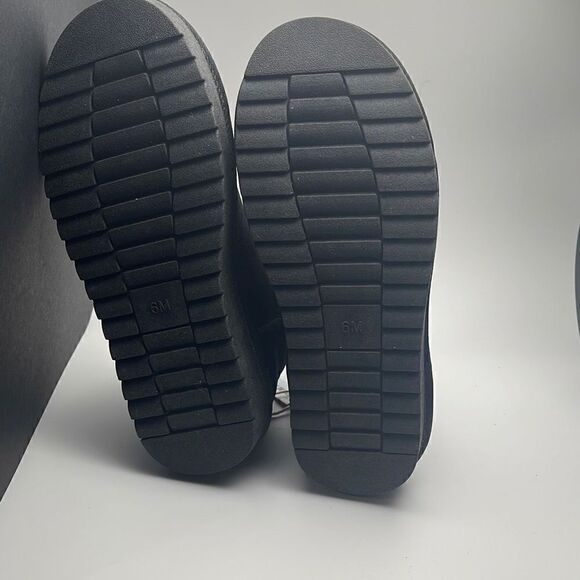 CUSHIONAIRE Women's Genuine Suede pull on boot 6 BLACK - Picture 7 of 7